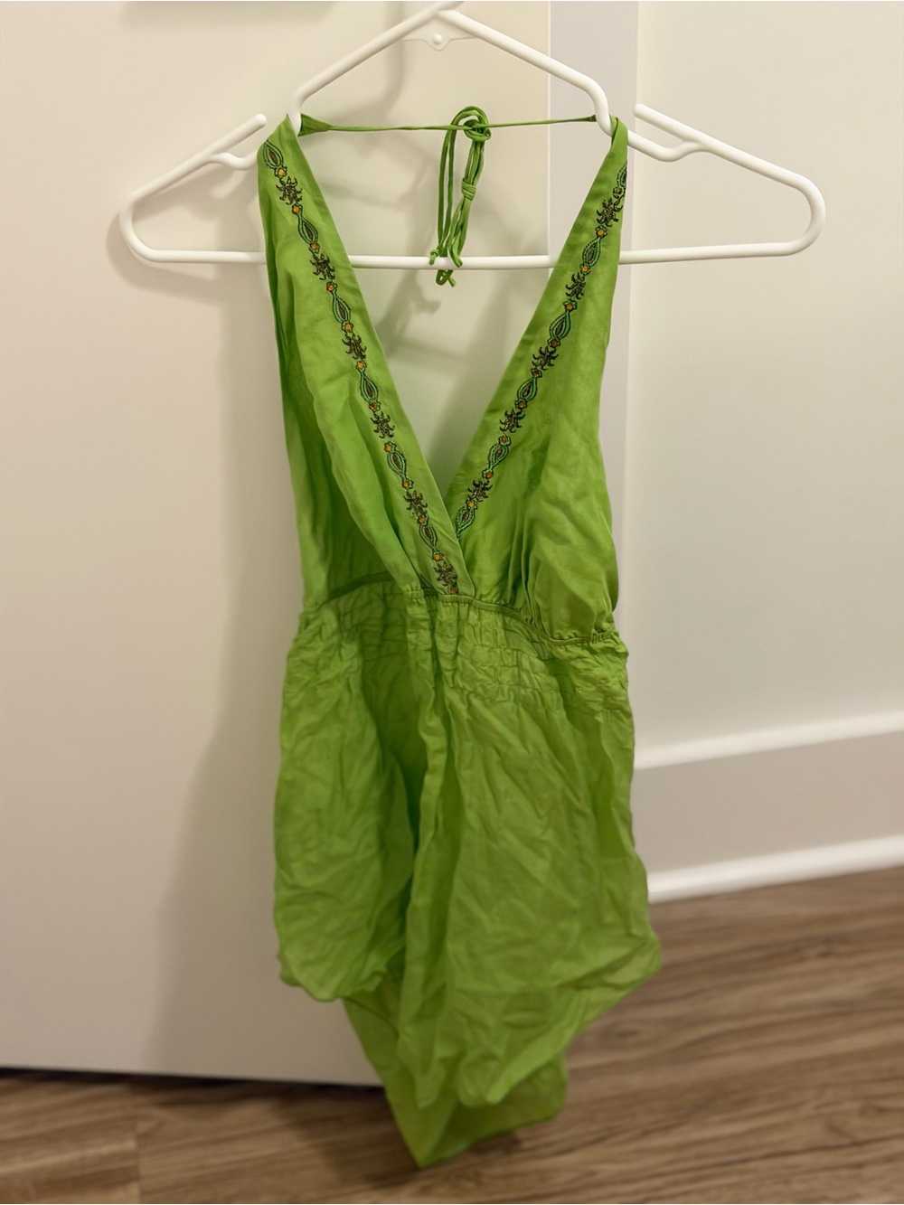 New Express Green Embroidered Women’s halter top, size small.